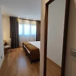 Hostel Alda Ruta Castilla *
