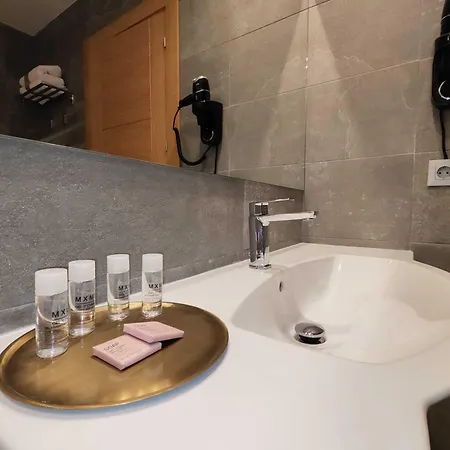 Hostel Alda Ruta Castilla *