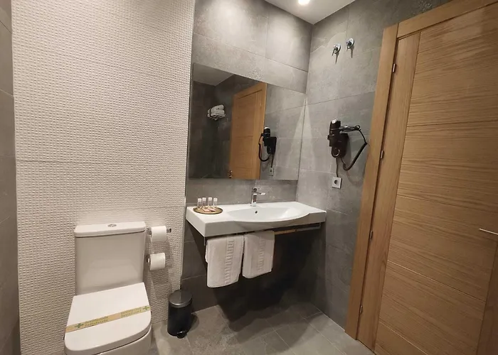 Alda Ruta Castilla Hostel *